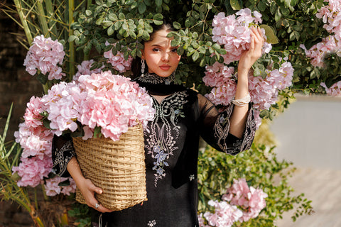 SS26DA-2905 BLACK 2PCS  EMBROIDERED KURTA WITH TROUSER