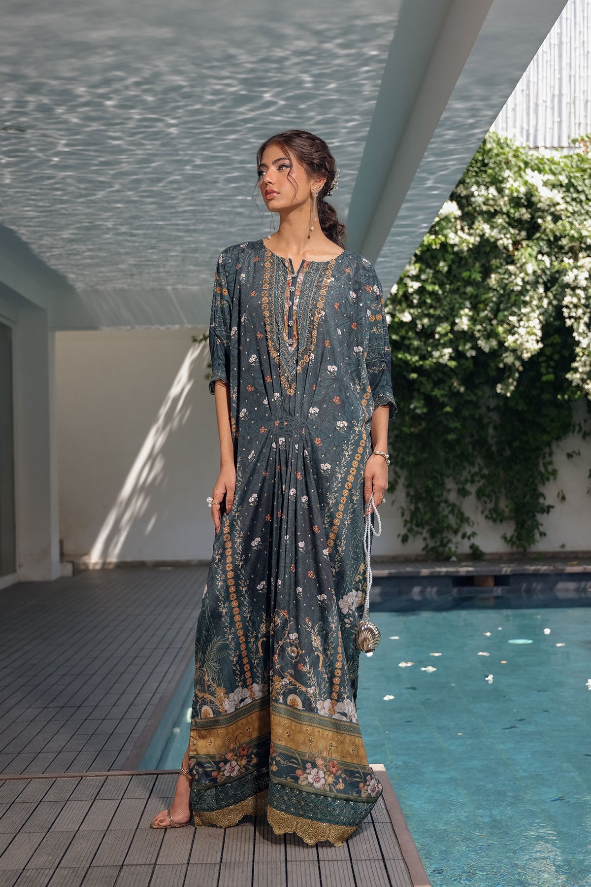 SS24DA-2520 DARK GREEN HAND EMBELLISHED KAFTAN