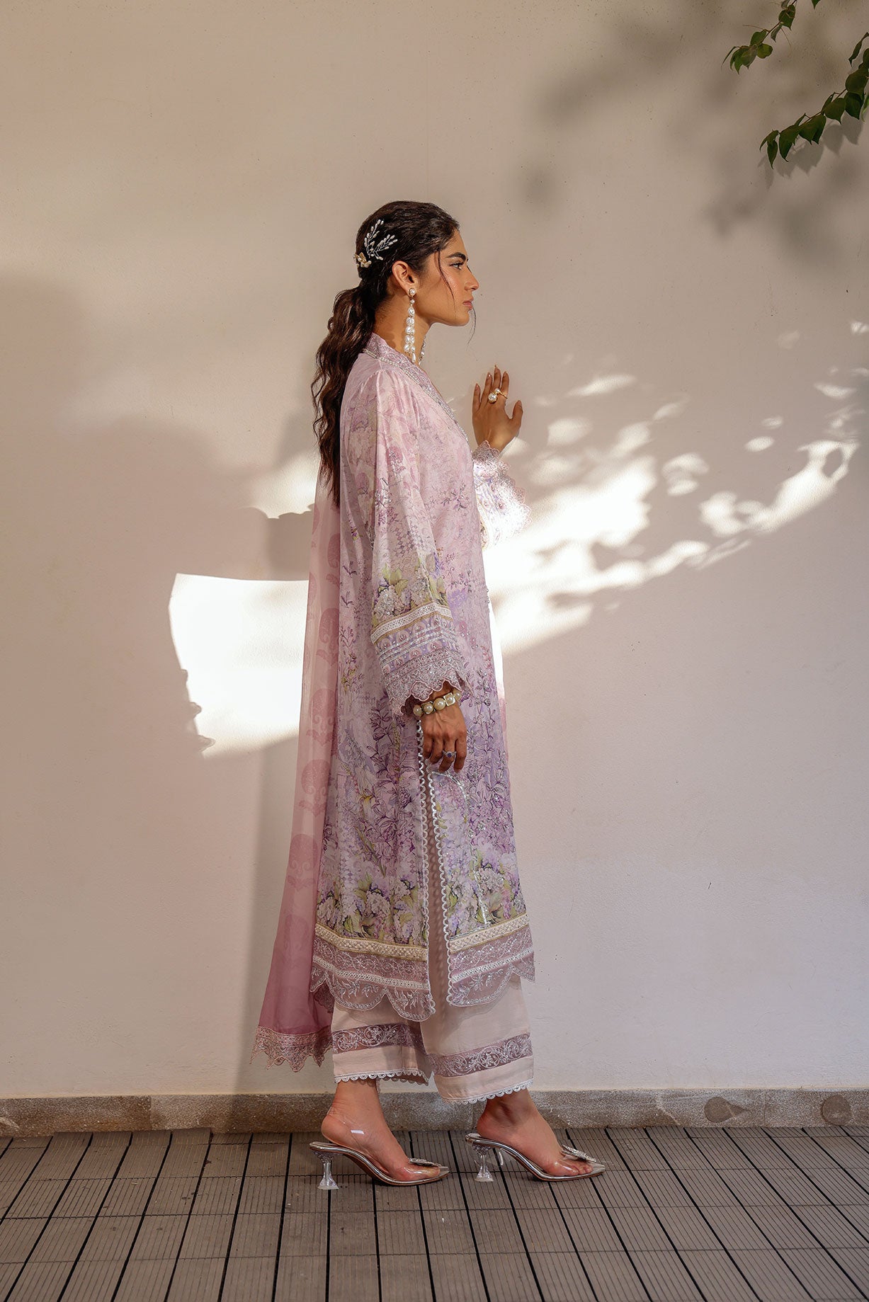 SS24DA-2512 LIGHT PURPLE 2PCS HAND EMBELLISHED  SHIRT WITH TROUSER