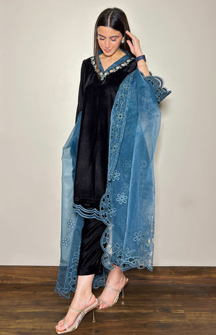 FW26DA-3016 BLACK 2PCS  EMBROIDERED KURTA WITH TROUSER