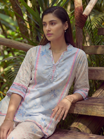 SS26DC-2604 SKY BLUE LAWN 2PCS EMBROIDERED KURTA WITH TROUSER