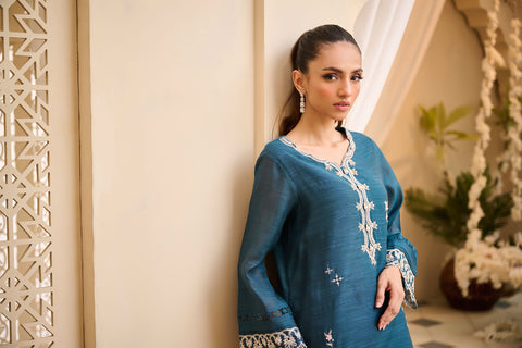 DA-2151 TURQUOISE BLUE EMBROIDERED KURTA