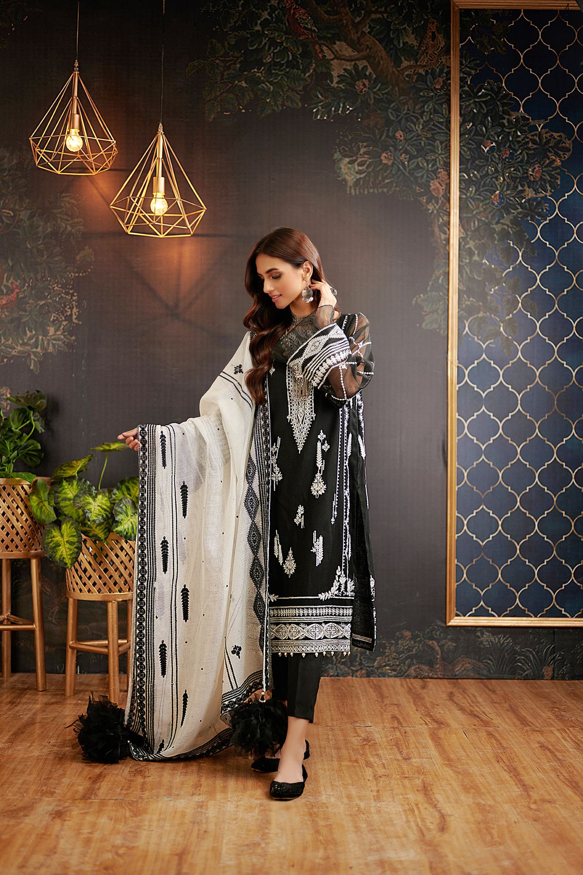 DU-3066 BLACK KHADDI-NET  4PCS