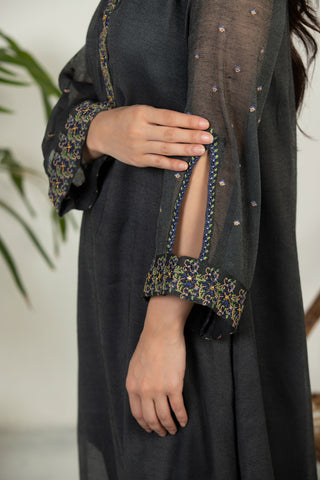 DA-1439 GREY EMBROIDERED KURTA