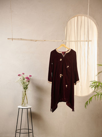 DA-1551 MAROON EMBROIDERED KURTA