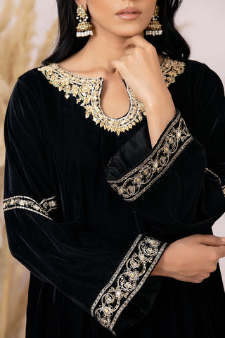 DA-1577 BLACK EMBROIDERED KURTA