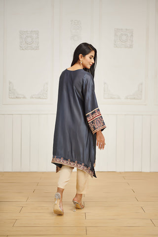 DA-1612 GREY EMBROIDERED KURTA