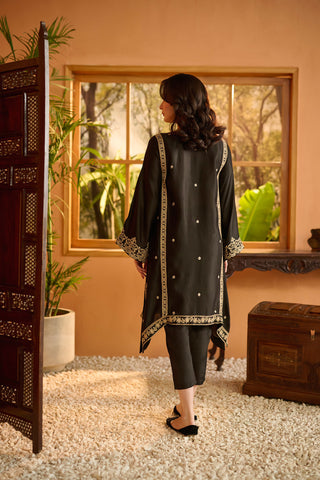 DA-1615 BLACK EMBROIDERED KURTA