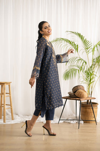 DA-1666 BLUE EMBROIDERED KURTA