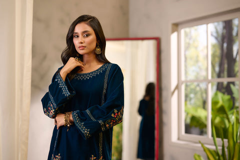 DA-1674 TURQUOISE BLUE EMBROIDERED KURTA