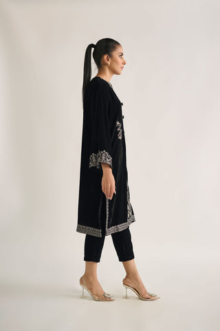 DA-1726 BLACK EMBROIDERED KURTA