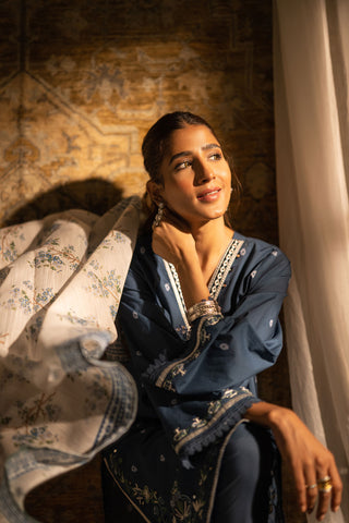 DC-2092 NAVY BLUE 2PCS EMBROIDERED KURTA WITH DUPATTA