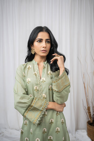 DC-0437 GREEN EMBROIDERED KURTA