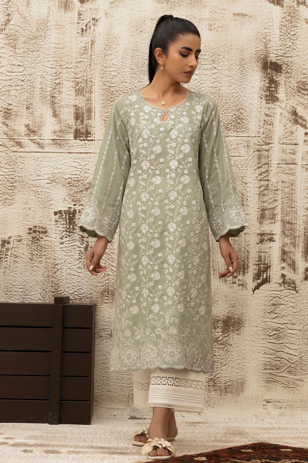 DC-0467 GREEN DYED EMBROIDERED KURTA