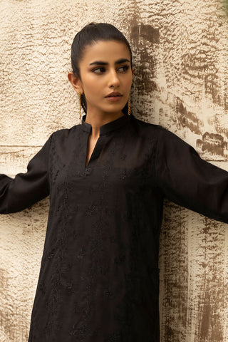 DC-0465 BLACK DYED EMBROIDERED KURTA