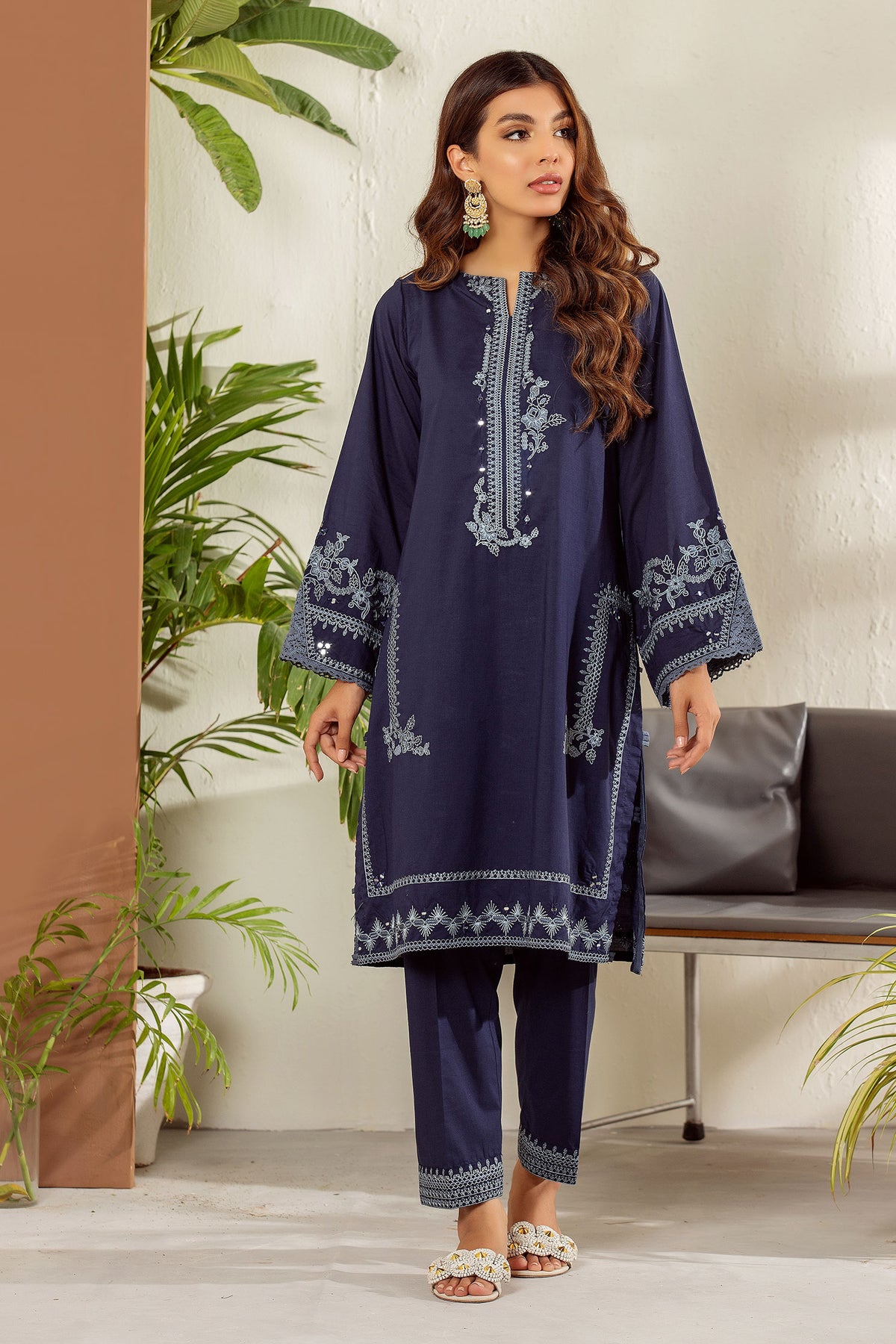 DC-2010 BLUE 2PCS EMBROIDERED KURTA WITH TROUSER