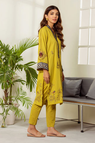 DC-2017 GREEN 2PCS EMBROIDERED KURTA WITH TROUSER
