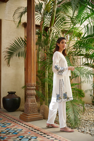 DC-2044 WHITE 2PCS  EMBROIDERED KURTA WITH TROUSER