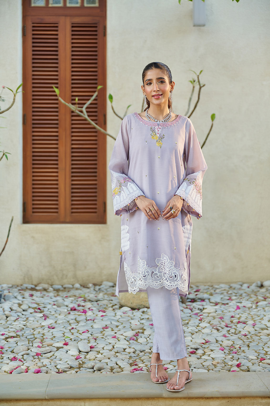 DC-2050 LIGHT PURPLE 2PCS  EMBROIDERED KURTA WITH TROUSER