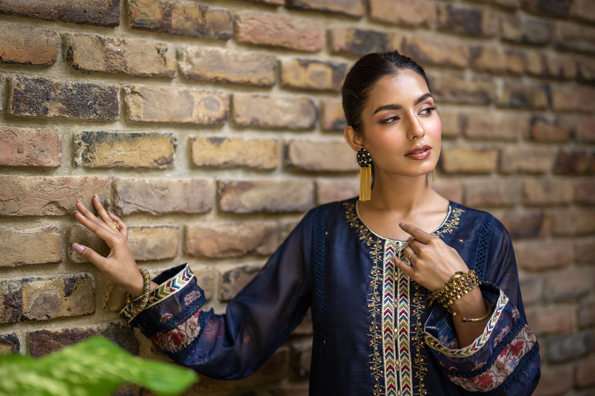 DC-2098 NAVY BLUE 2PCS  EMBROIDERED KURTA WITH TROUSER