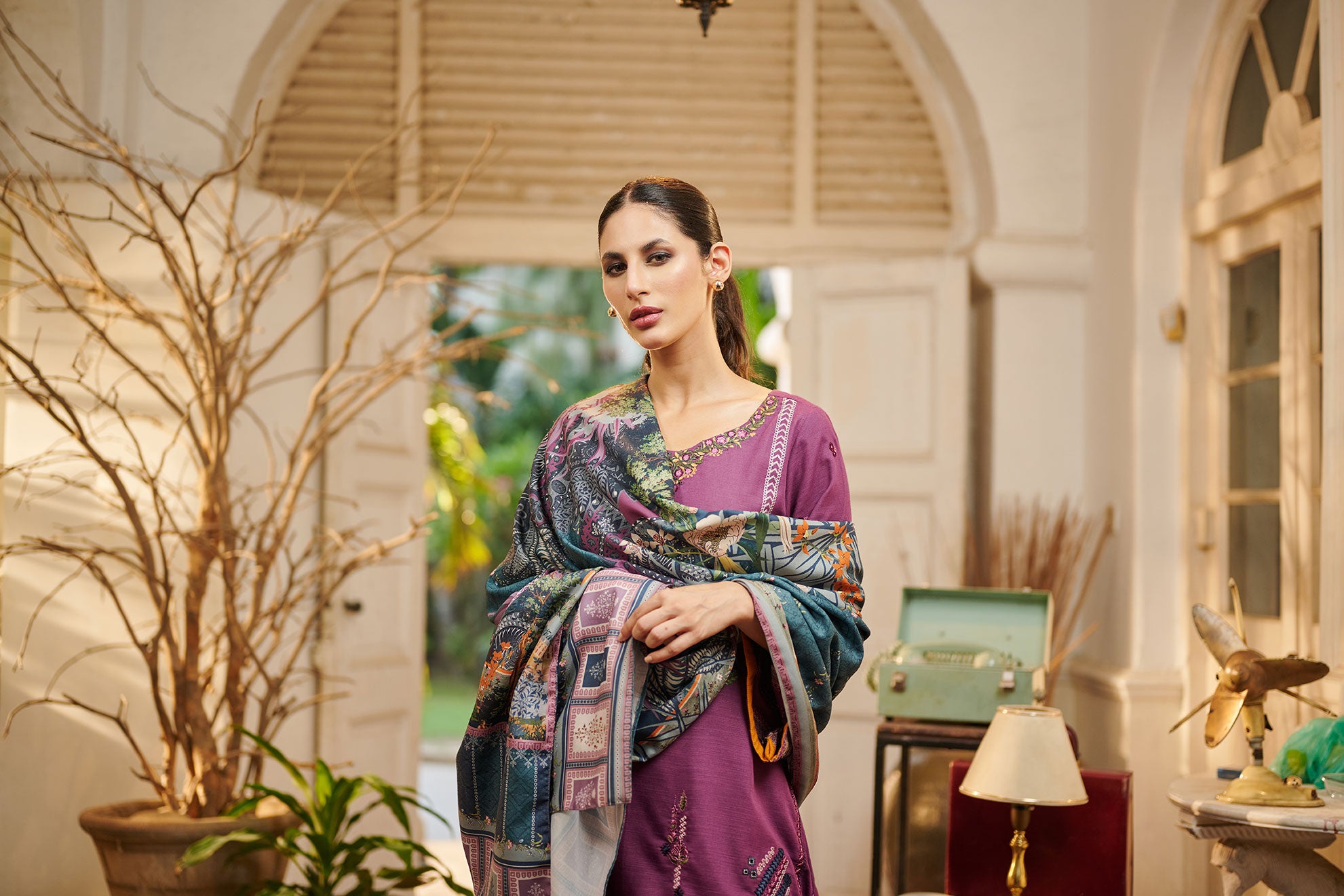 DC-3006 Dark Mauve  3Pcs