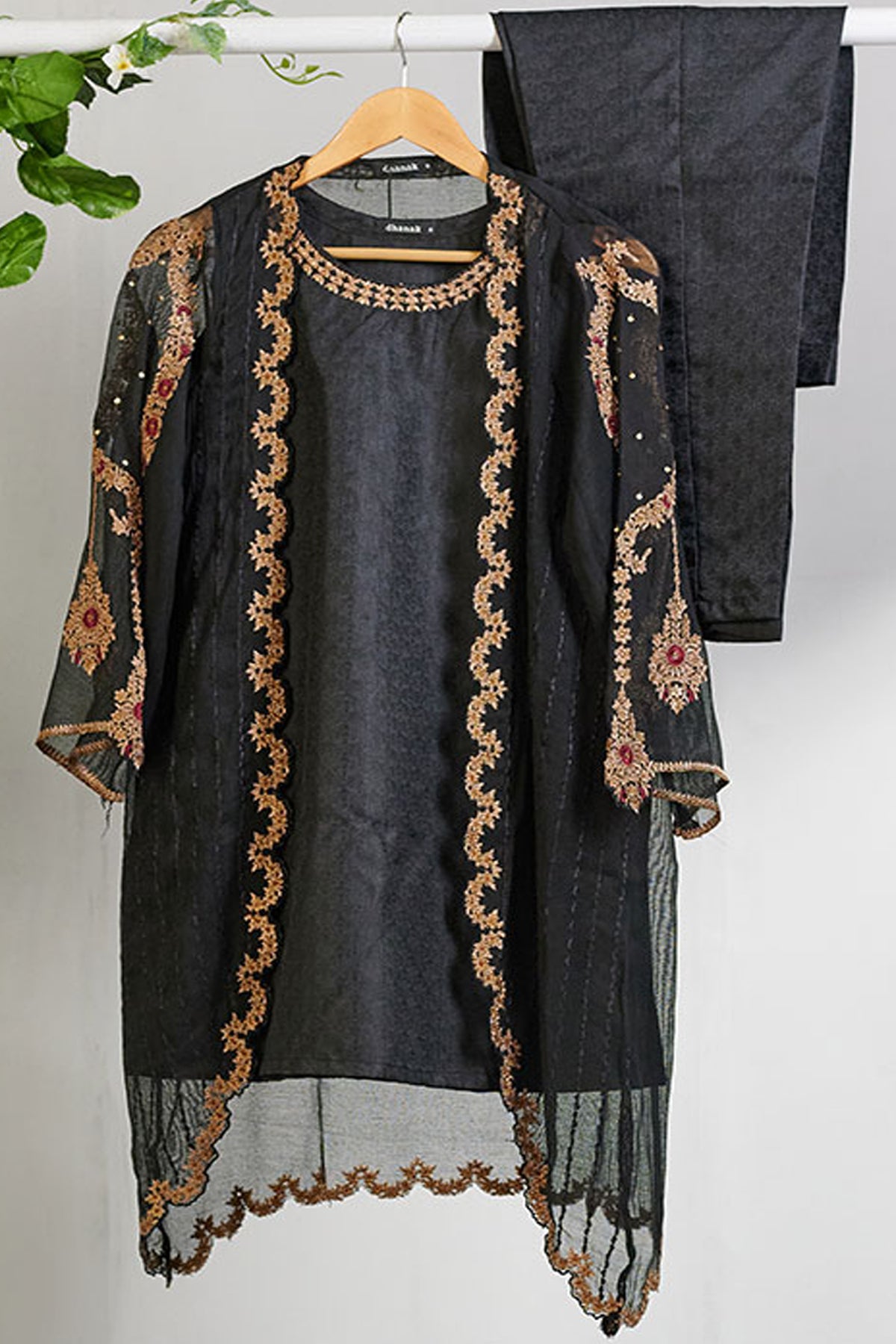DA-1457 BLACK EMBROIDERED KURTA  WITH TROUSER