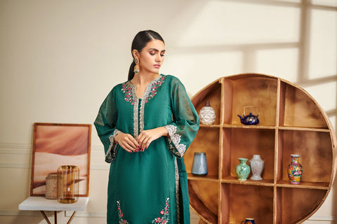 DA-1462 GREEN EMBROIDERED KURTA