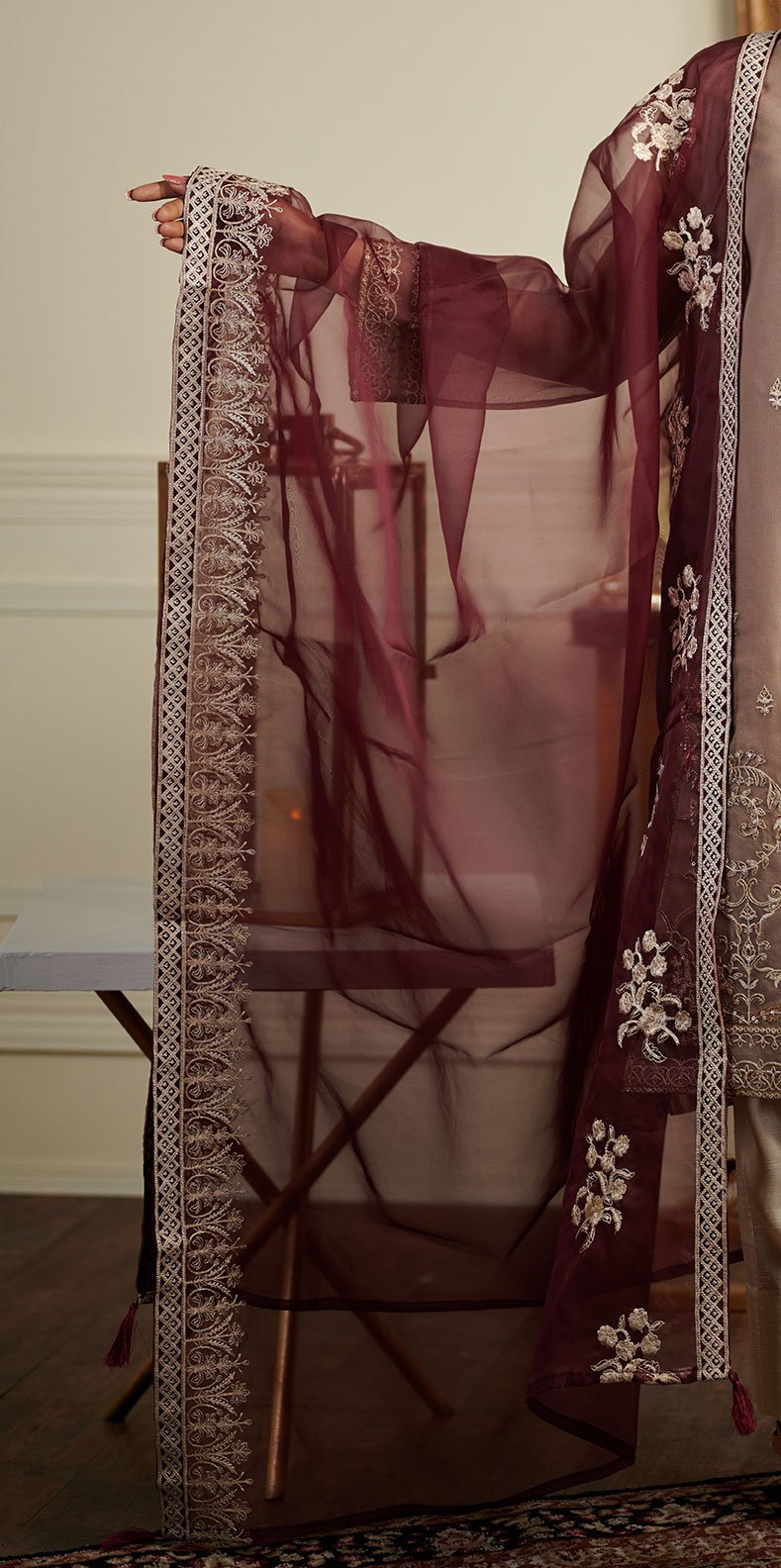 DD-0761 Maroon